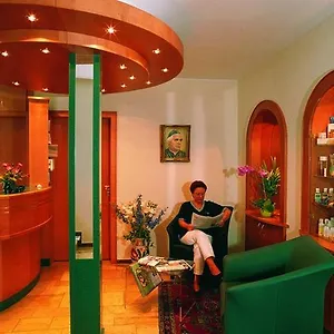kurhotel-weber.com-bavaria.com/